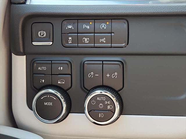 new 2025 Chevrolet Suburban car, priced at $76,595