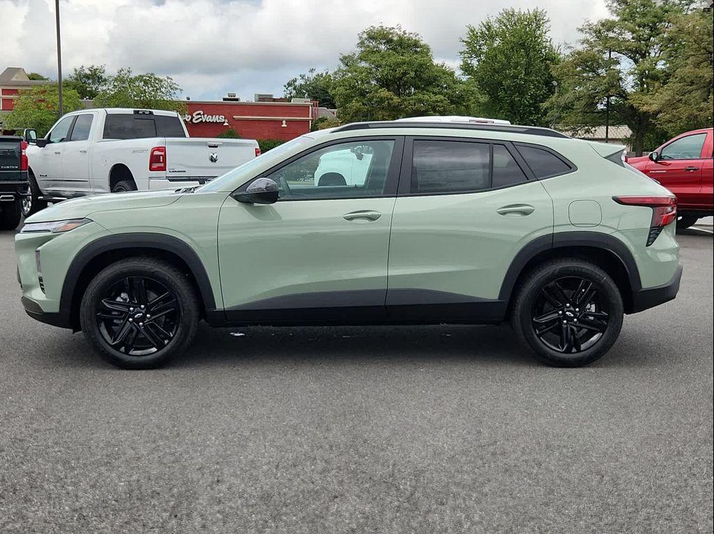 new 2025 Chevrolet Trax car, priced at $26,491