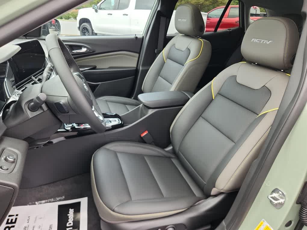 new 2025 Chevrolet Trax car, priced at $26,491