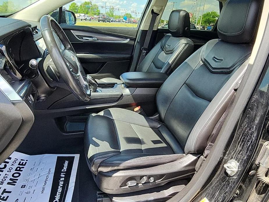 used 2019 Cadillac XT5 car, priced at $23,000