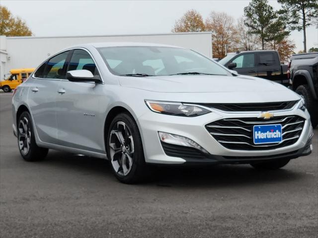 used 2022 Chevrolet Malibu car, priced at $18,033