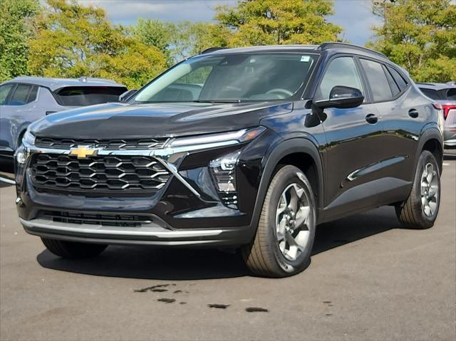 new 2025 Chevrolet Trax car, priced at $24,685