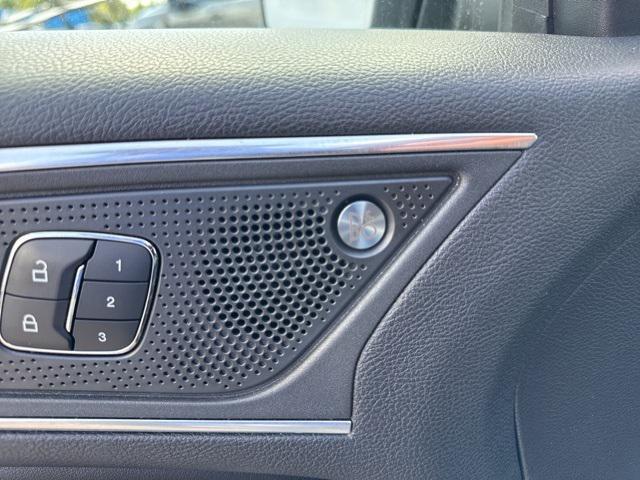 used 2022 Ford Edge car, priced at $24,888