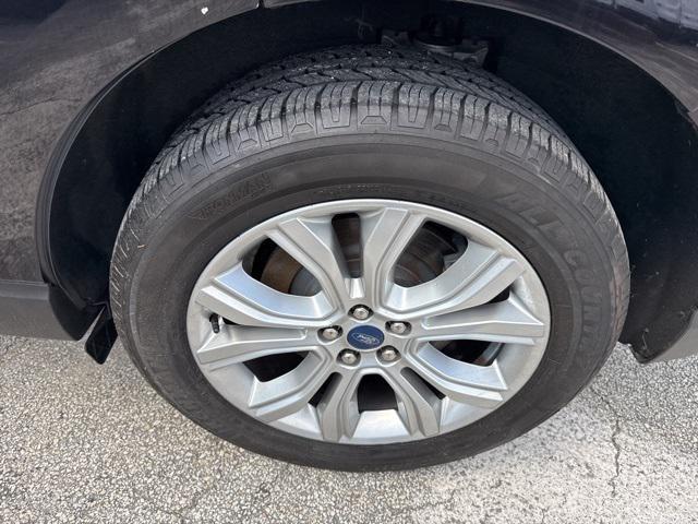 used 2022 Ford Edge car, priced at $24,888