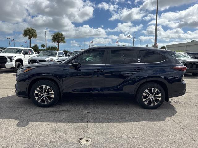 used 2024 Toyota Highlander car, priced at $34,988