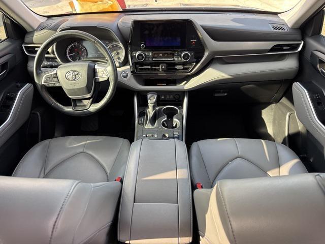 used 2023 Toyota Highlander car, priced at $28,988