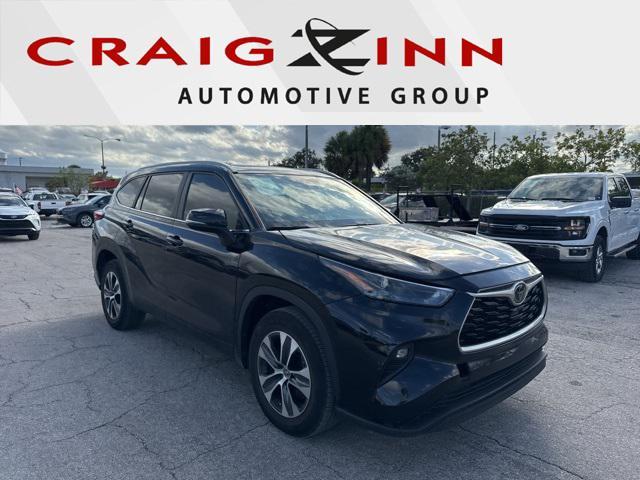 used 2023 Toyota Highlander car, priced at $28,988