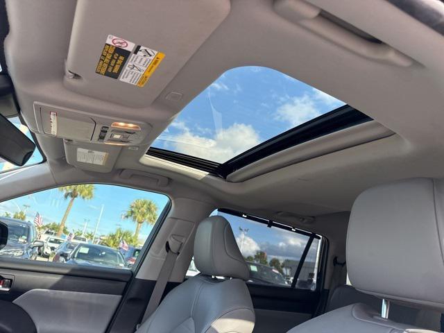used 2023 Toyota Highlander car, priced at $28,988