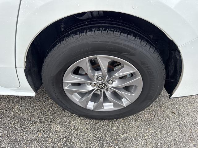 used 2023 Toyota Sienna car, priced at $32,888