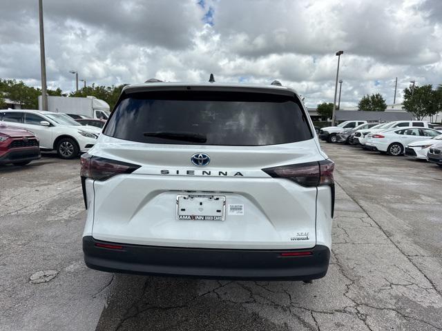 used 2023 Toyota Sienna car, priced at $32,888