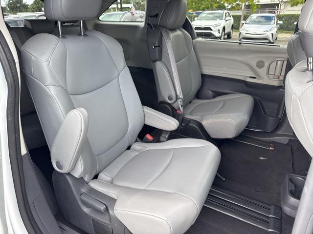 used 2023 Toyota Sienna car, priced at $32,888