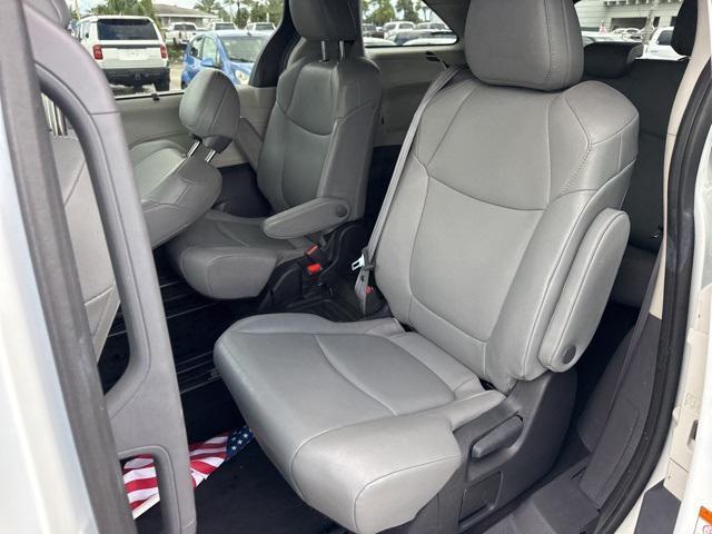 used 2023 Toyota Sienna car, priced at $32,888