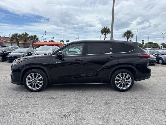 used 2021 Toyota Highlander Hybrid car, priced at $36,988