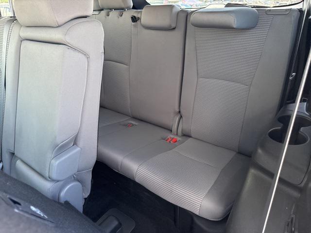 used 2023 Toyota Highlander car, priced at $31,888