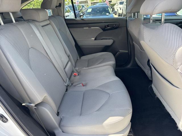 used 2023 Toyota Highlander car, priced at $31,888