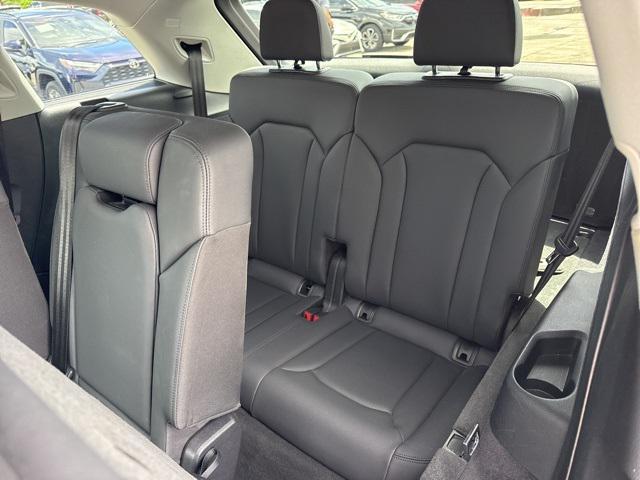 used 2024 Audi Q7 car, priced at $38,888