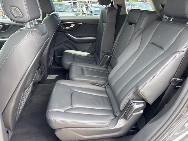 used 2024 Audi Q7 car, priced at $38,888