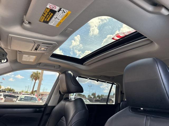 used 2023 Toyota Highlander car, priced at $33,888