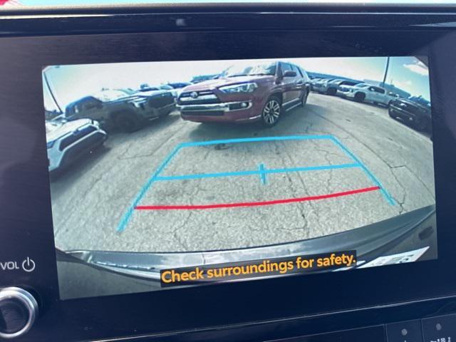 used 2024 Toyota Highlander Hybrid car, priced at $31,888