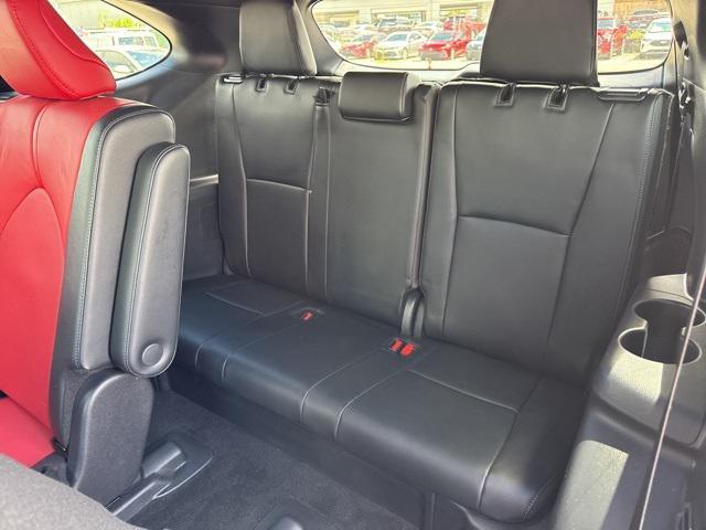 used 2024 Toyota Highlander car, priced at $38,988