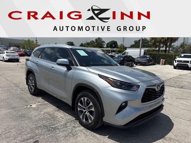 used 2024 Toyota Highlander car, priced at $41,888