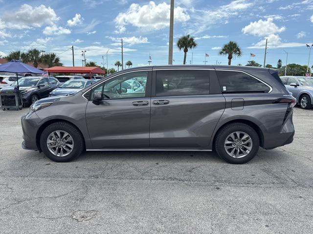 used 2023 Toyota Sienna car, priced at $36,988