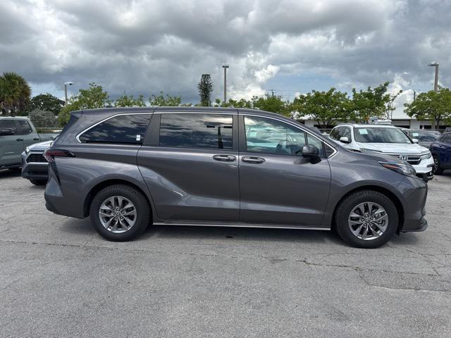 used 2023 Toyota Sienna car, priced at $36,988
