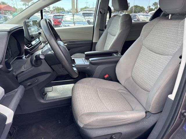 used 2023 Toyota Sienna car, priced at $36,988