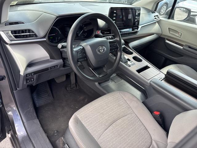 used 2023 Toyota Sienna car, priced at $36,988
