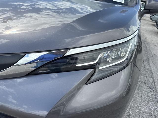 used 2023 Toyota Sienna car, priced at $36,988