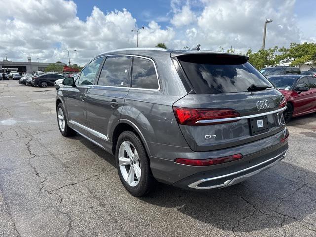 used 2024 Audi Q7 car, priced at $41,988