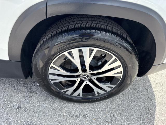 used 2024 Mercedes-Benz GLB 250 car, priced at $41,888