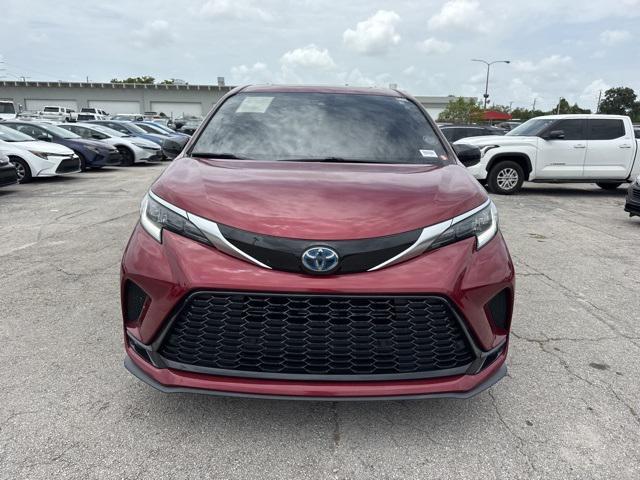 used 2022 Toyota Sienna car, priced at $37,888