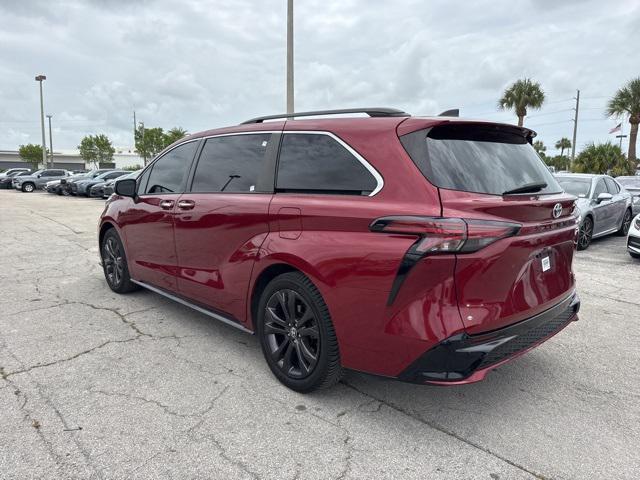 used 2022 Toyota Sienna car, priced at $37,888