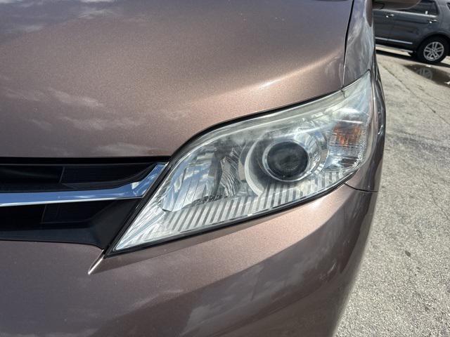 used 2020 Toyota Sienna car, priced at $30,988