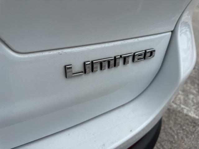 used 2024 Jeep Grand Cherokee L car, priced at $41,888