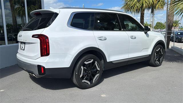 used 2023 Kia Telluride car, priced at $30,888