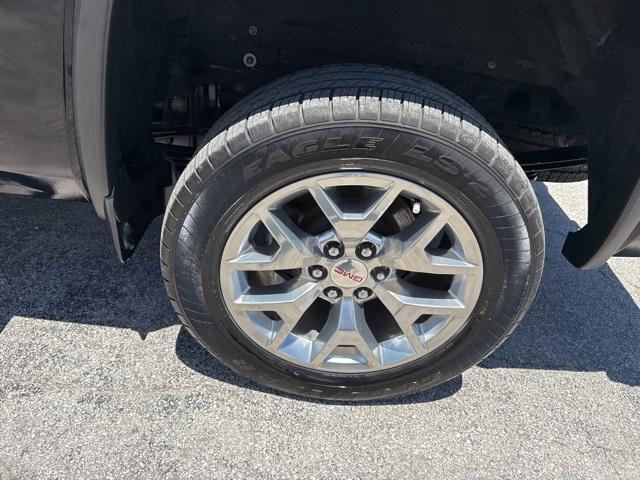 used 2018 GMC Sierra 1500 car, priced at $29,888