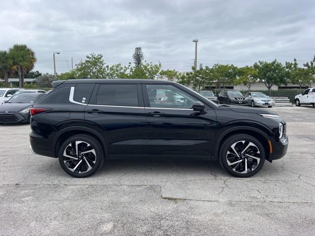 used 2024 Mitsubishi Outlander car, priced at $29,988