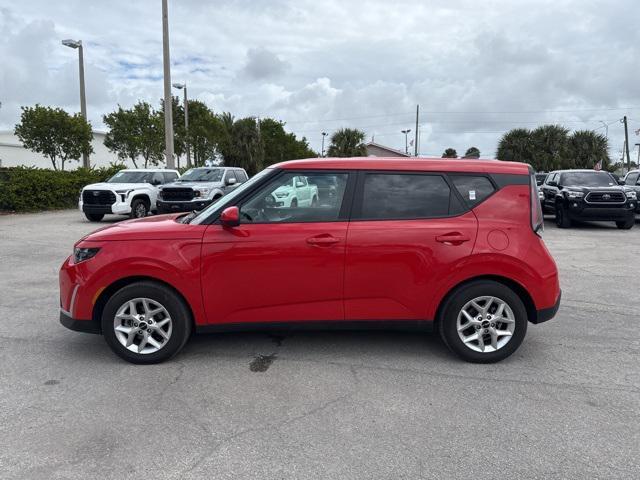 used 2024 Kia Soul car, priced at $17,988