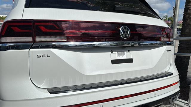 used 2024 Volkswagen Atlas car, priced at $43,888