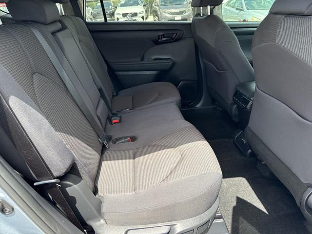 used 2024 Toyota Highlander car, priced at $39,888