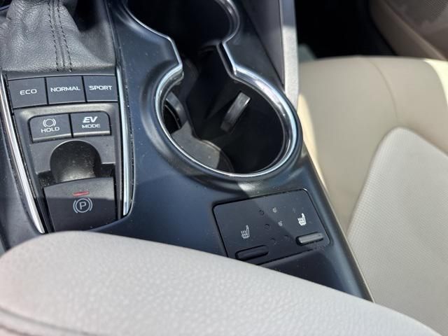 used 2020 Toyota Camry Hybrid car, priced at $23,988