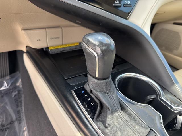 used 2020 Toyota Camry Hybrid car, priced at $23,988