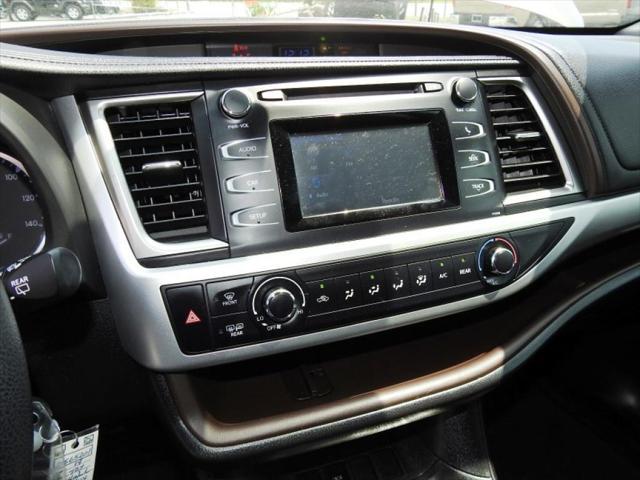 used 2018 Toyota Highlander car, priced at $20,988