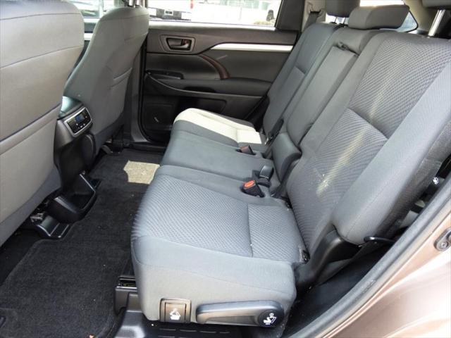 used 2018 Toyota Highlander car, priced at $20,988