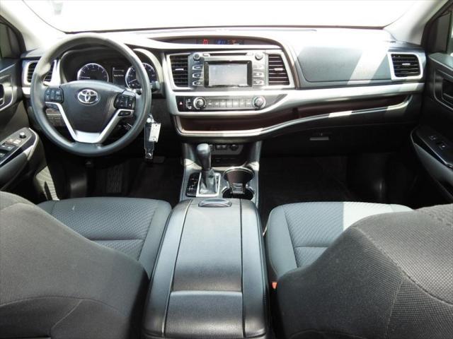 used 2018 Toyota Highlander car, priced at $20,988