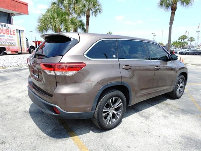 used 2018 Toyota Highlander car, priced at $20,988