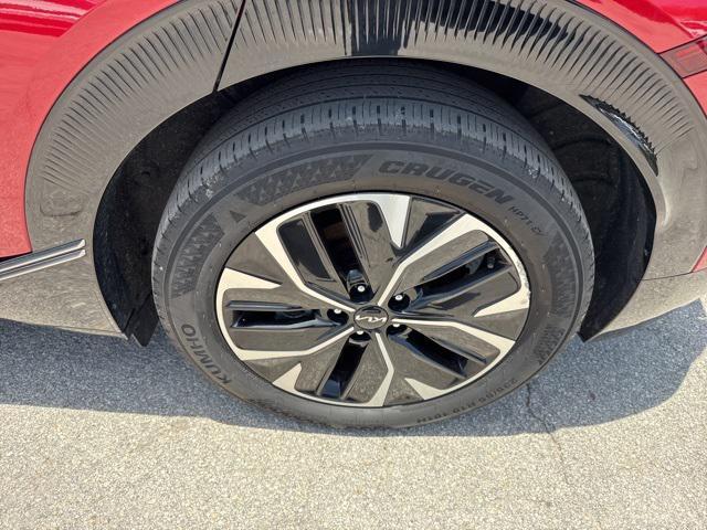 used 2024 Kia EV6 car, priced at $29,888