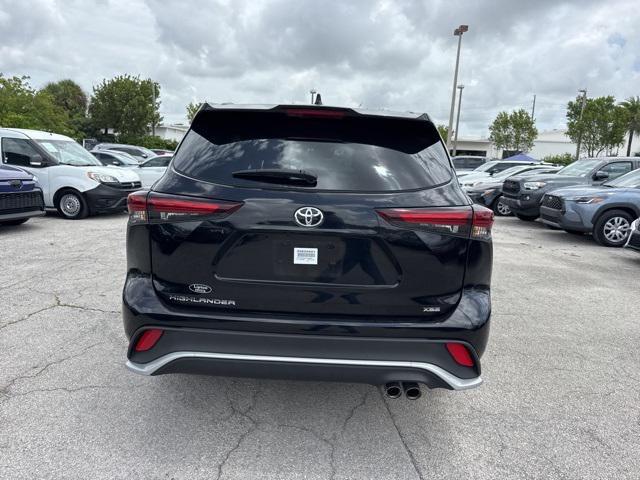 used 2024 Toyota Highlander car, priced at $41,988